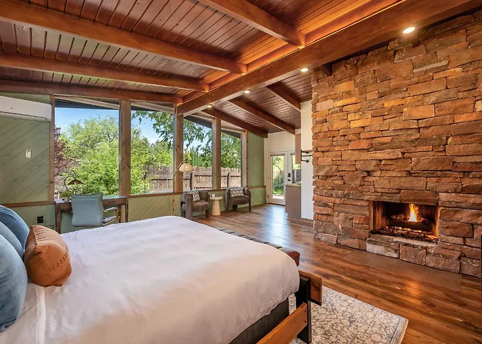 Wellness, Stargazing, Red Rocks Views Ferienhaus