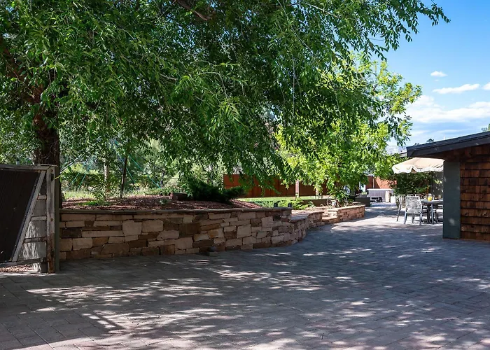 Wellness, Stargazing, Red Rocks Views Ferienhaus *